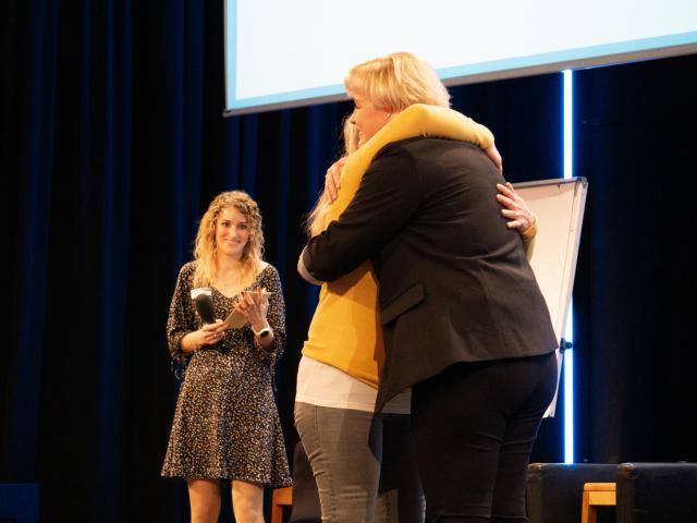 16-DSC05984 16-DSC05984