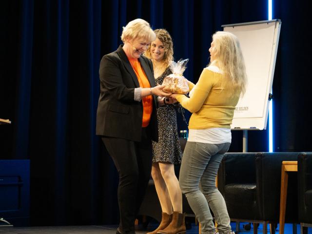 19-DSC05991 19-DSC05991