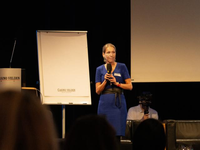 25-DSC06019 25-DSC06019