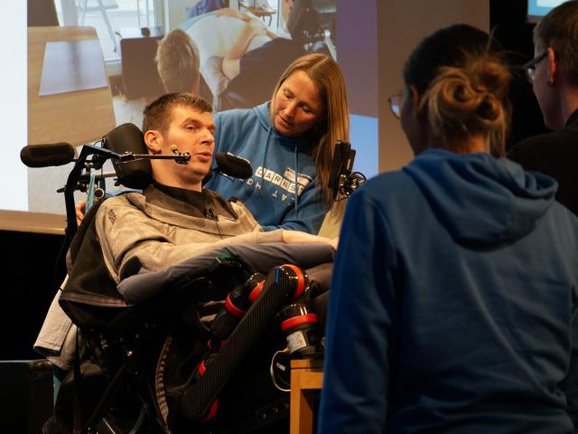 42-DSC06098 42-DSC06098