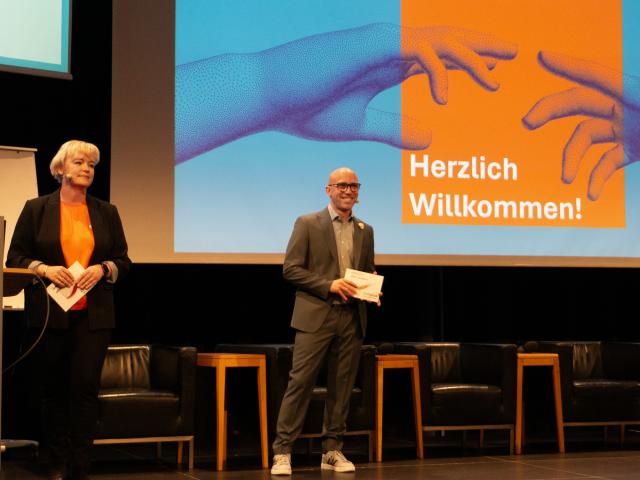 1-DSC05881 1-DSC05881